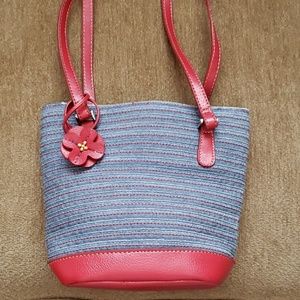 NWOT Liz Claiborne shoulder bag